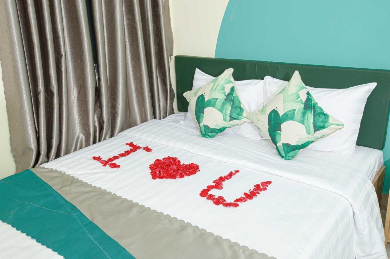 Pao Hotel Хуе Екстериор снимка